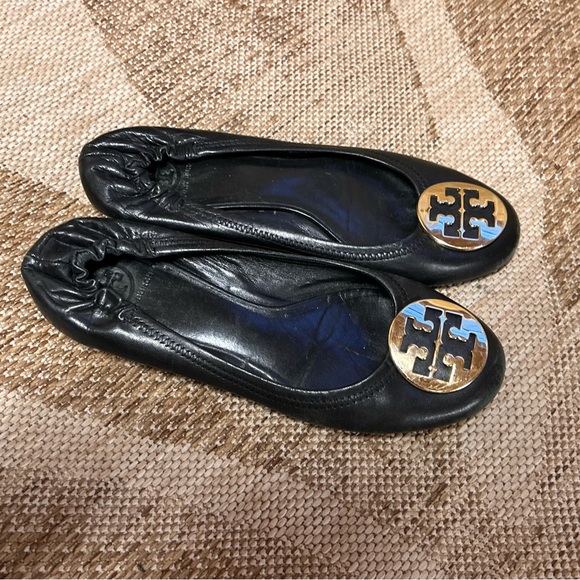 Tory Burch Shoes - Tory Burch Black Leather Ballet Flats with Gold Logo Medallion